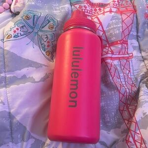 Lululemon cup